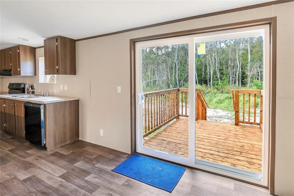 For Sale: $420,000 (4 beds, 2 baths, 1568 Square Feet)