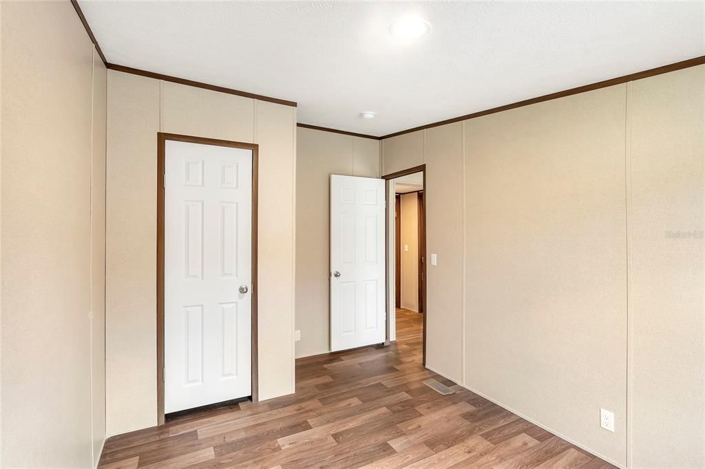 For Sale: $420,000 (4 beds, 2 baths, 1568 Square Feet)