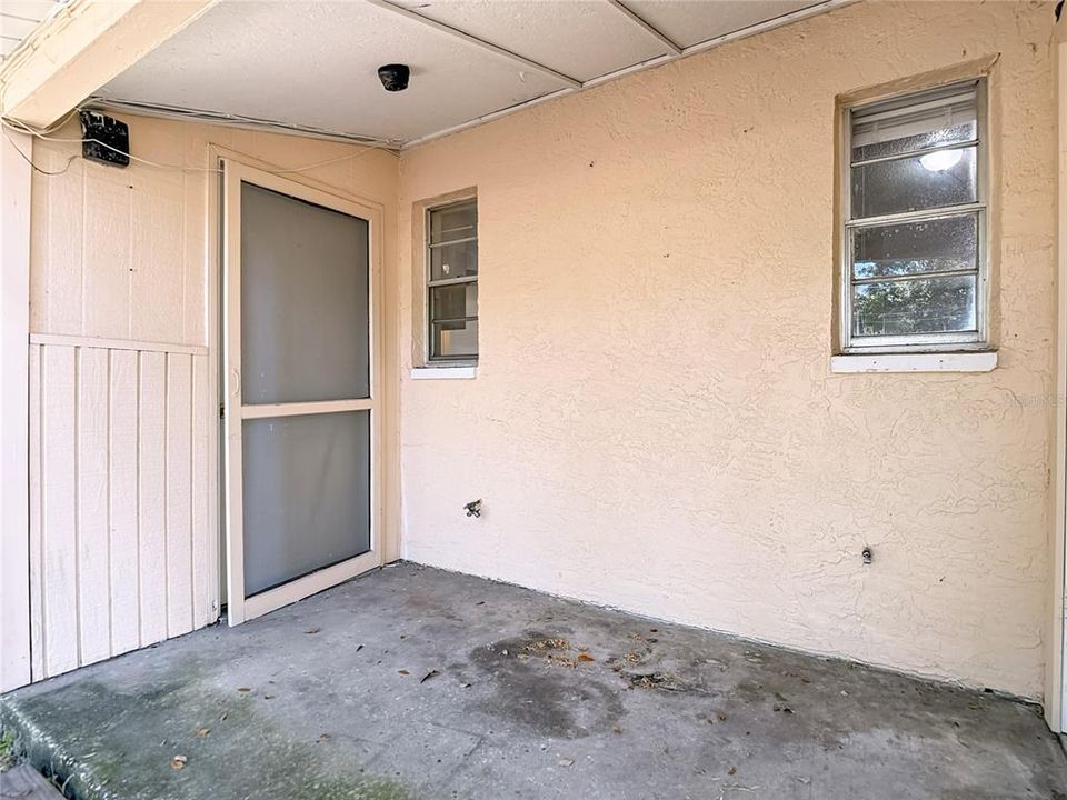 Activo con contrato: $349,900 (4 camas, 0 baños, 1690 Pies cuadrados)