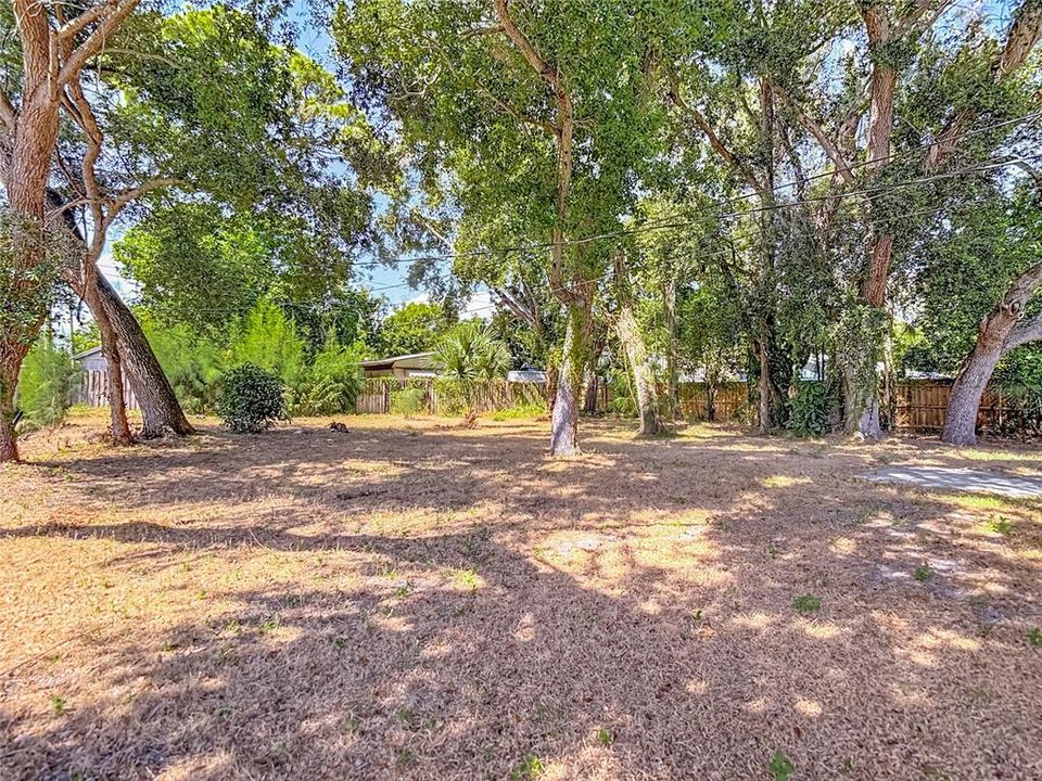 Activo con contrato: $349,900 (4 camas, 0 baños, 1690 Pies cuadrados)