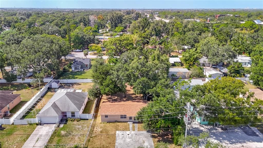 Activo con contrato: $349,900 (4 camas, 0 baños, 1690 Pies cuadrados)