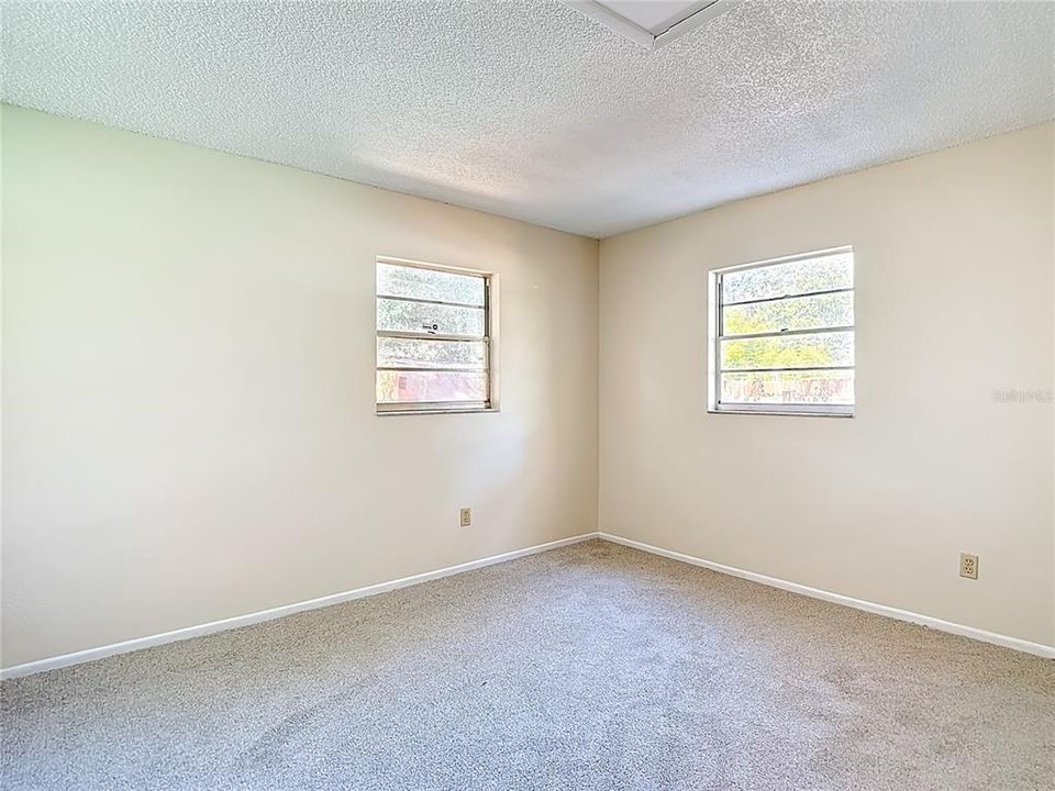 Activo con contrato: $349,900 (4 camas, 0 baños, 1690 Pies cuadrados)