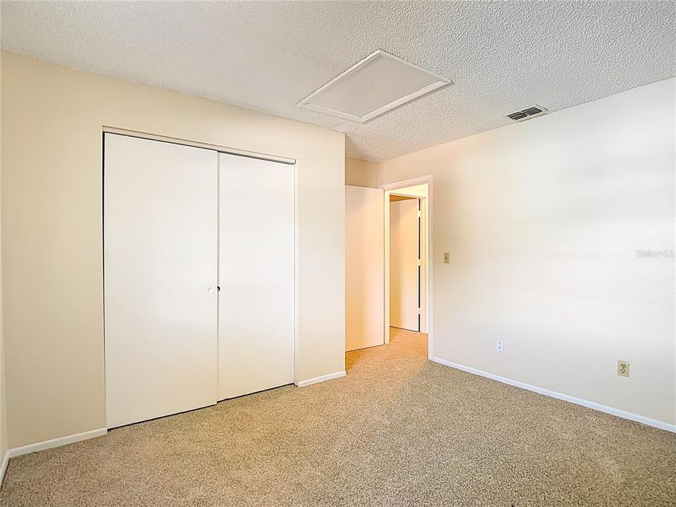 Activo con contrato: $349,900 (4 camas, 0 baños, 1690 Pies cuadrados)