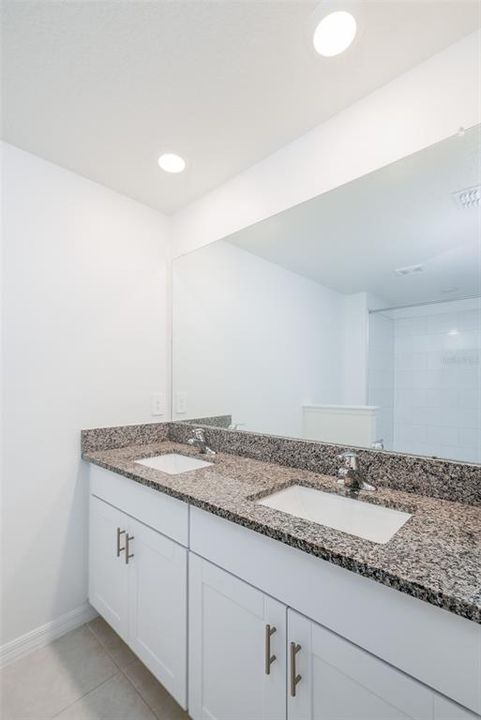 En Venta: $255,000 (3 camas, 2 baños, 1666 Pies cuadrados)