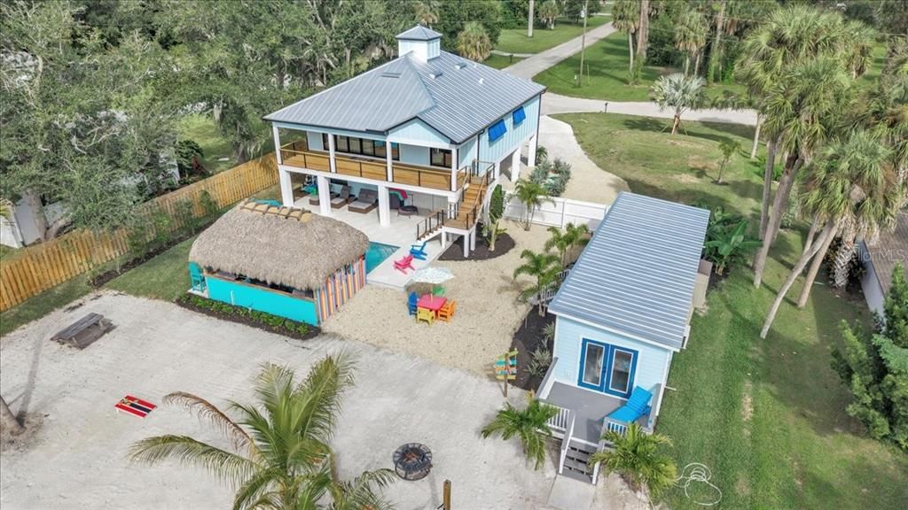 На продажу: $1,100,000 (4 спален, 4 ванн, 2402 Квадратных фут)