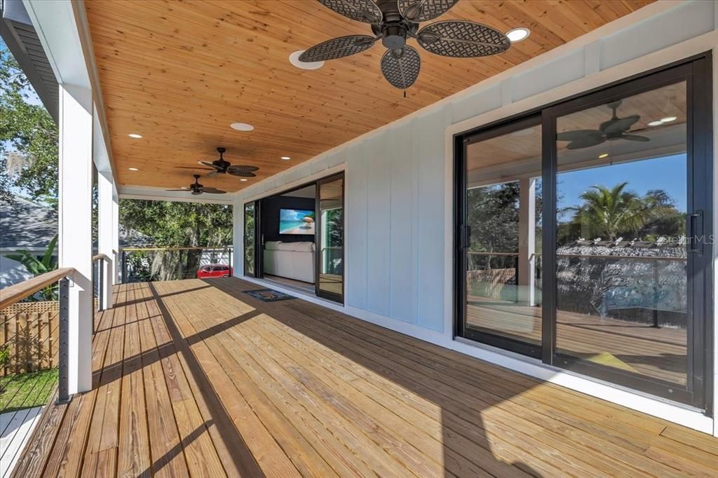 На продажу: $1,100,000 (4 спален, 4 ванн, 2402 Квадратных фут)