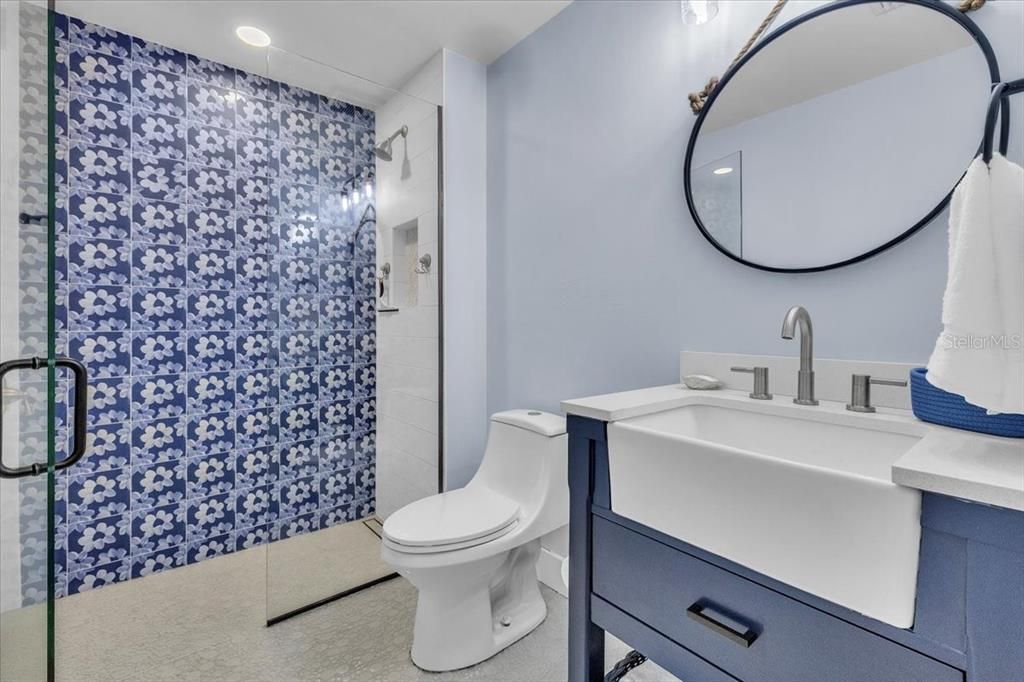 На продажу: $1,100,000 (4 спален, 4 ванн, 2402 Квадратных фут)