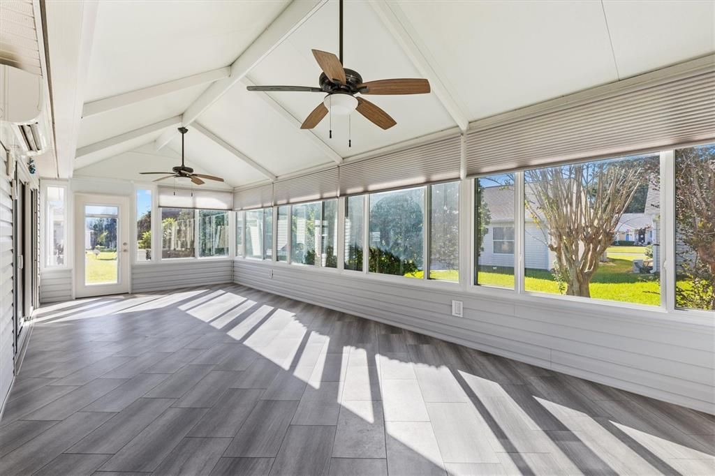 For Sale: $424,900 (3 beds, 2 baths, 2044 Square Feet)