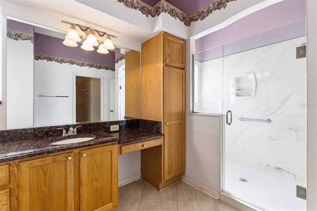 For Sale: $424,900 (3 beds, 2 baths, 2044 Square Feet)