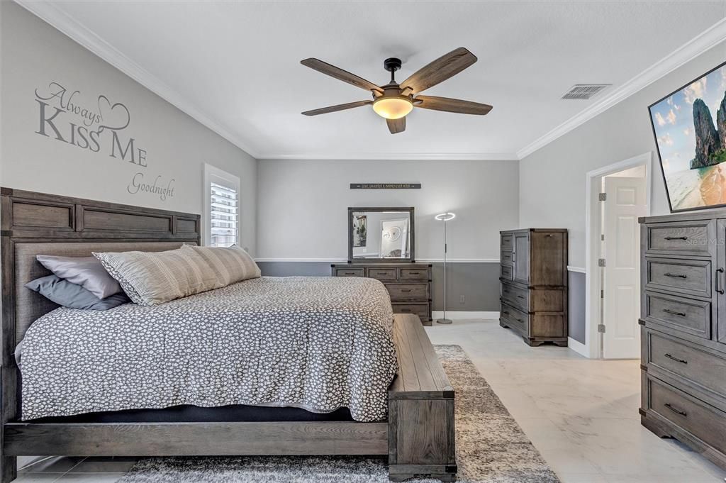 合同活跃: $575,000 (3 贝兹, 2 浴室, 2180 平方英尺)