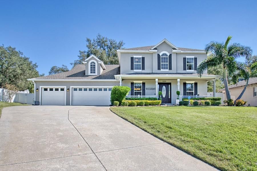 En Venta: $689,000 (5 camas, 3 baños, 2838 Pies cuadrados)