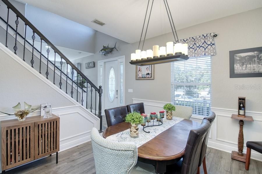 En Venta: $689,000 (5 camas, 3 baños, 2838 Pies cuadrados)