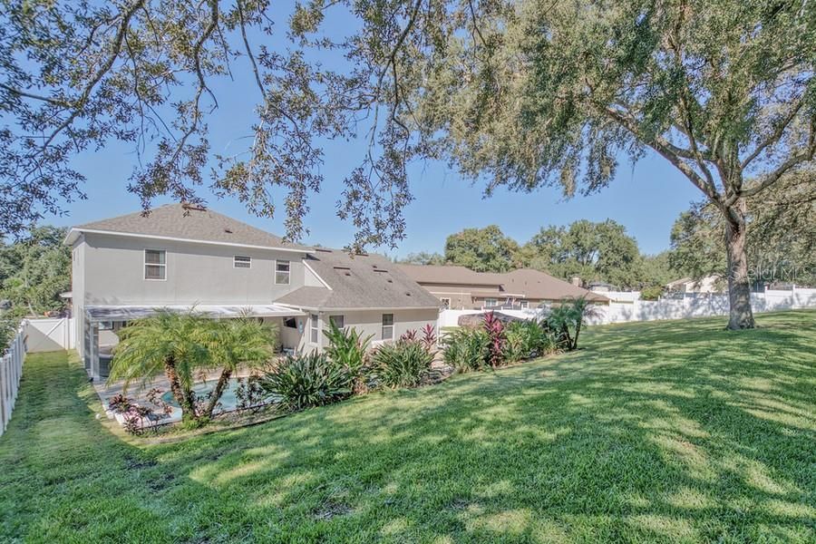 En Venta: $689,000 (5 camas, 3 baños, 2838 Pies cuadrados)