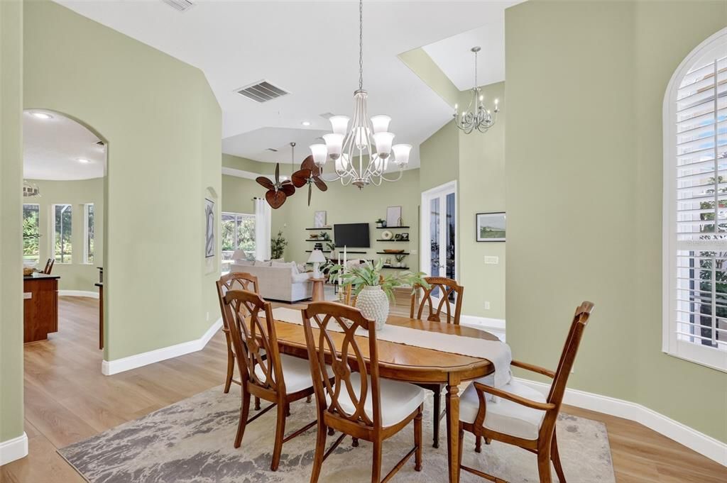 Active With Contract: $825,000 (4 beds, 3 baths, 3193 Square Feet)