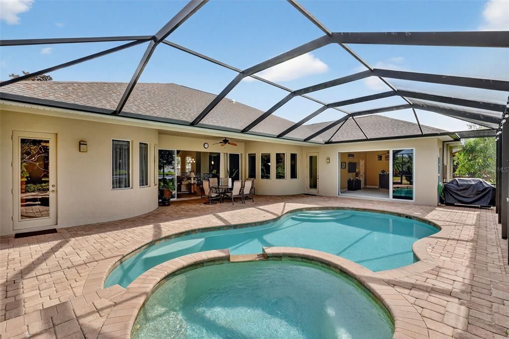 Active With Contract: $825,000 (4 beds, 3 baths, 3193 Square Feet)