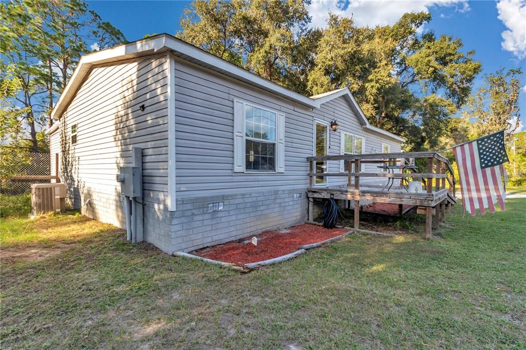 For Sale: $179,000 (4 beds, 2 baths, 1622 Square Feet)