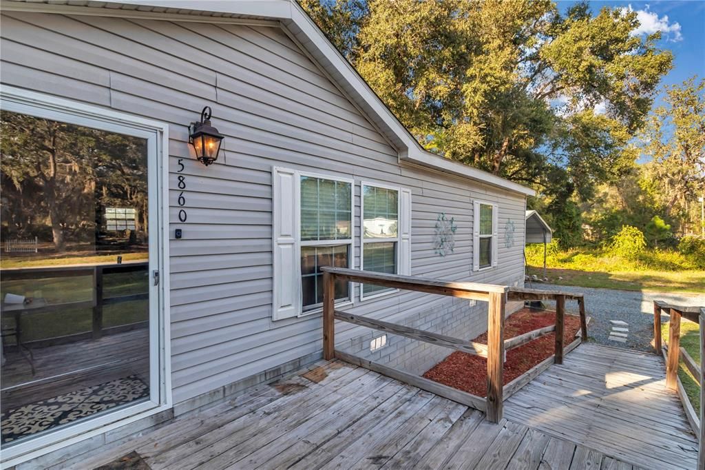 For Sale: $179,000 (4 beds, 2 baths, 1622 Square Feet)