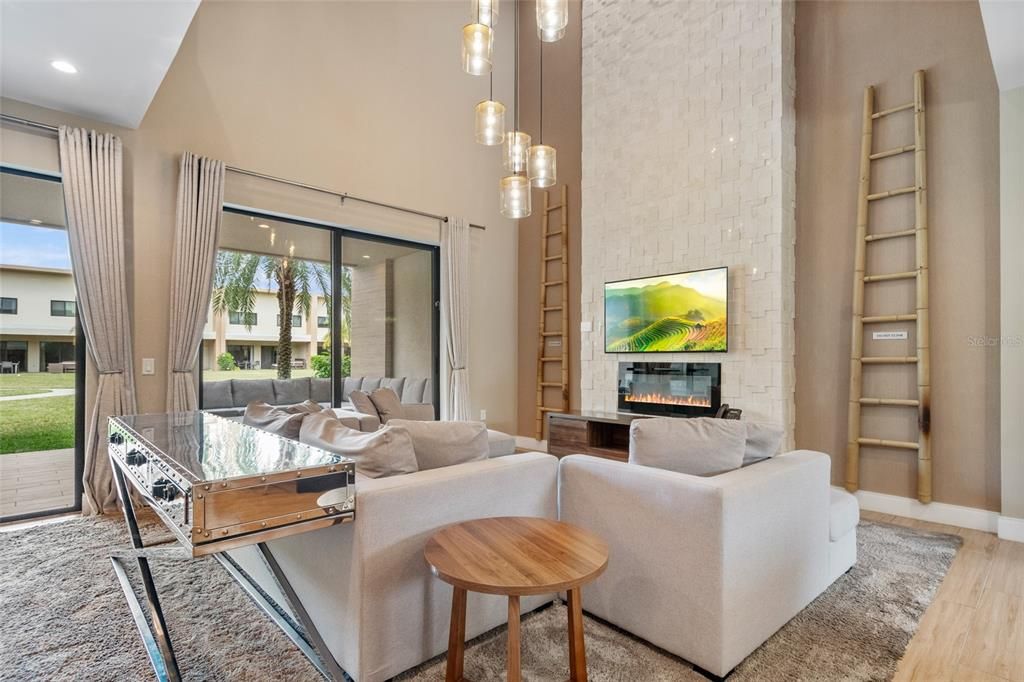 En Renta: $3,000 (3 camas, 3 baños, 2195 Pies cuadrados)