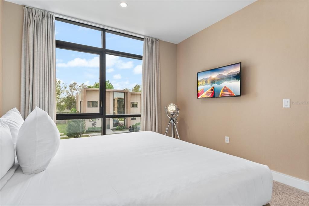 En Renta: $3,000 (3 camas, 3 baños, 2195 Pies cuadrados)