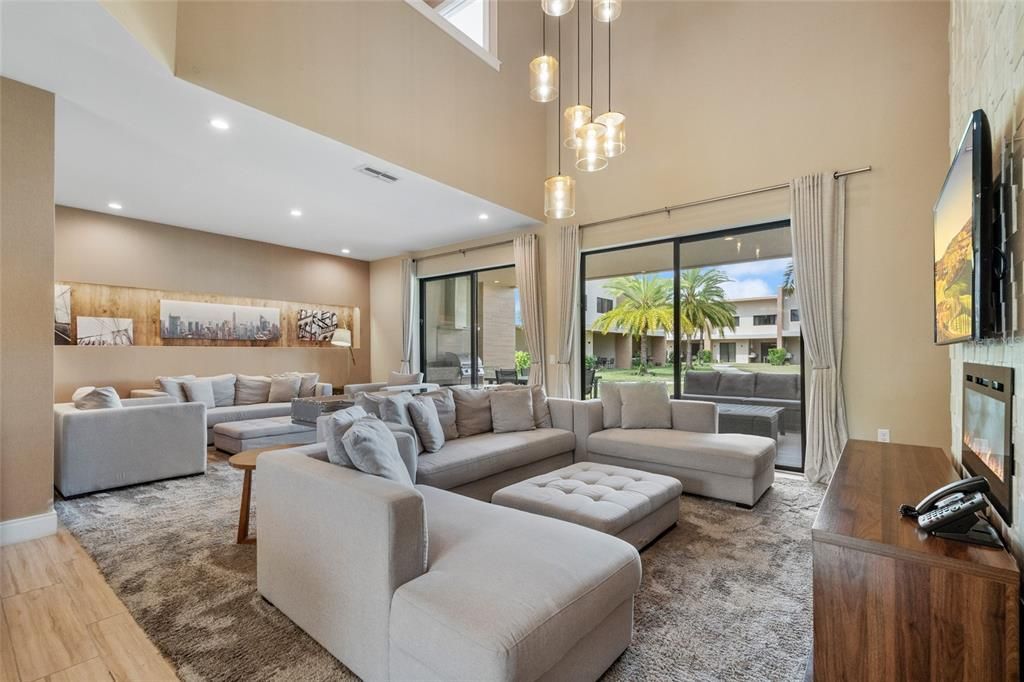 En Renta: $3,000 (3 camas, 3 baños, 2195 Pies cuadrados)