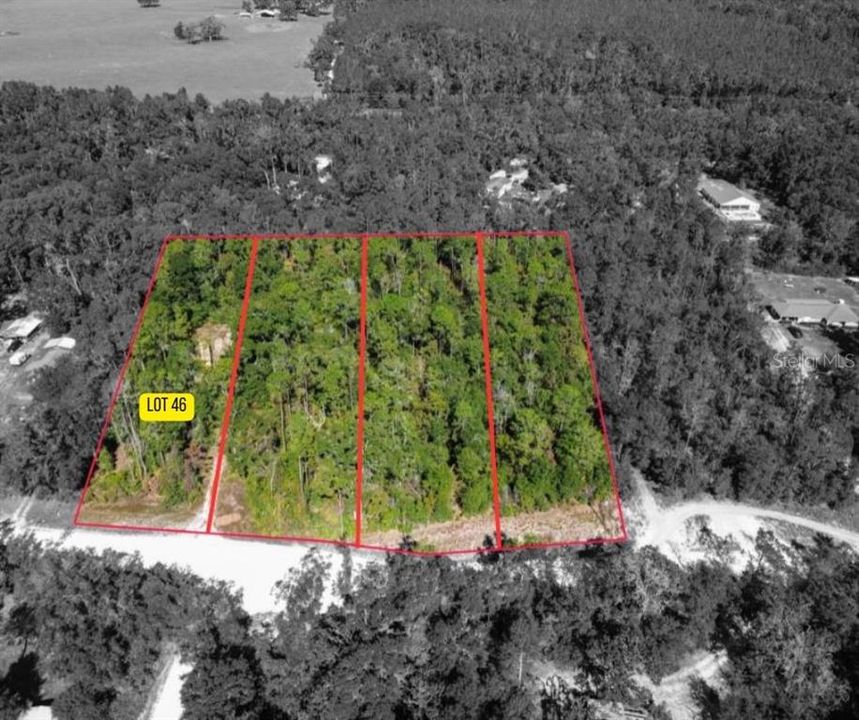 En Venta: $40,000 (0.92 acres)