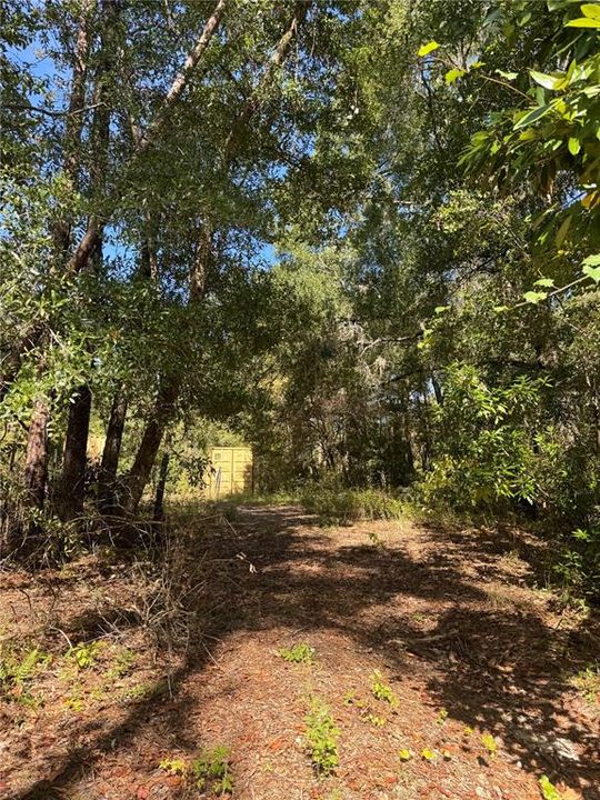 En Venta: $40,000 (0.92 acres)