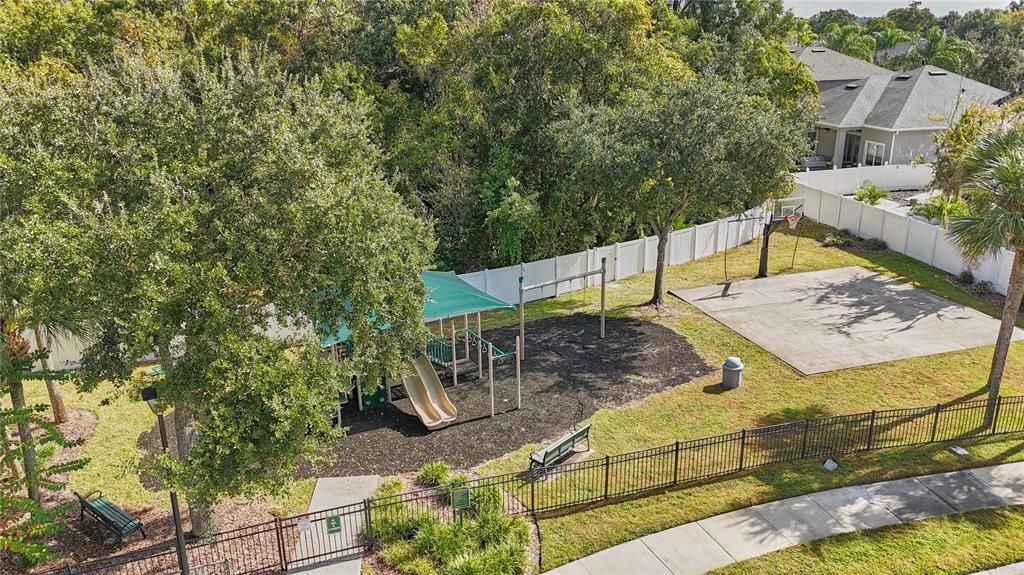 En Venta: $549,000 (6 camas, 4 baños, 3337 Pies cuadrados)