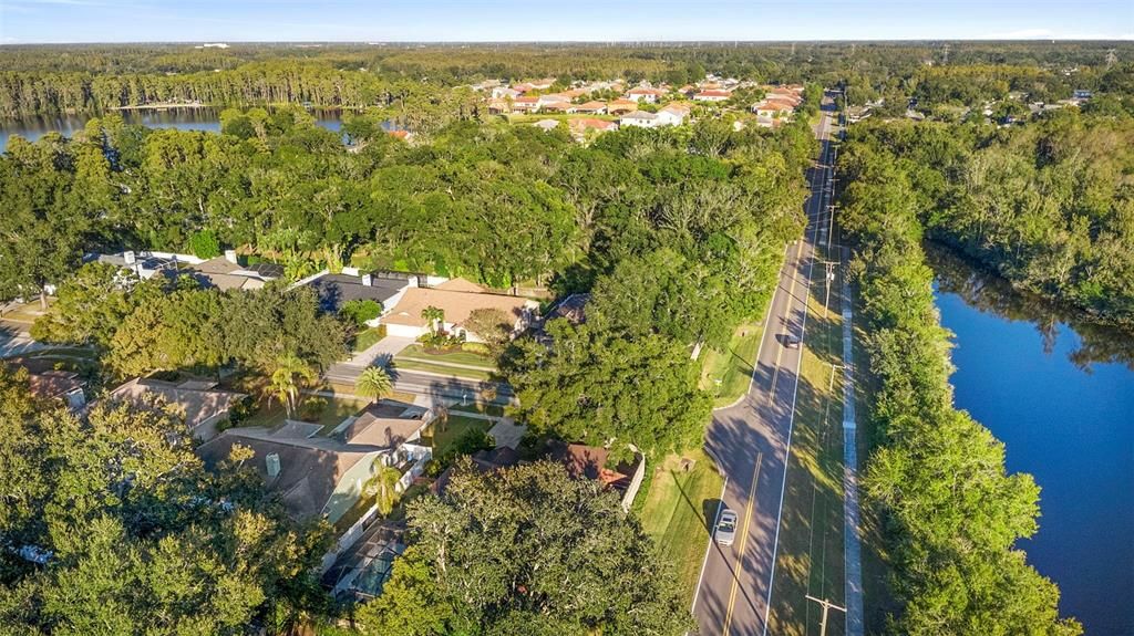 En Venta: $595,000 (4 camas, 2 baños, 2421 Pies cuadrados)