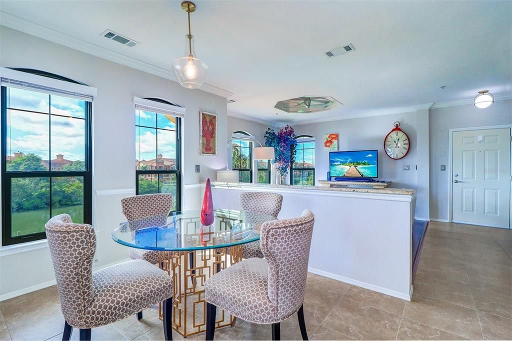 В аренду: $2,800 (1 спален, 1 ванн, 1079 Квадратных фут)