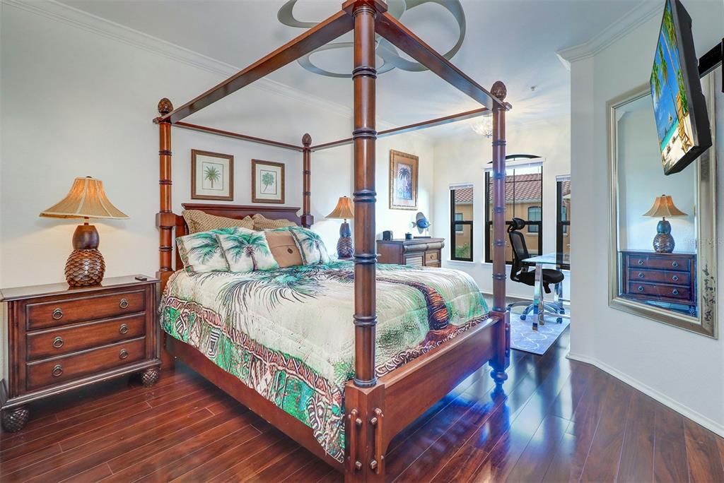 В аренду: $2,800 (1 спален, 1 ванн, 1079 Квадратных фут)