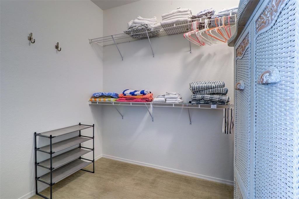 В аренду: $2,800 (1 спален, 1 ванн, 1079 Квадратных фут)