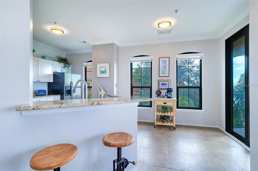 В аренду: $2,800 (1 спален, 1 ванн, 1079 Квадратных фут)