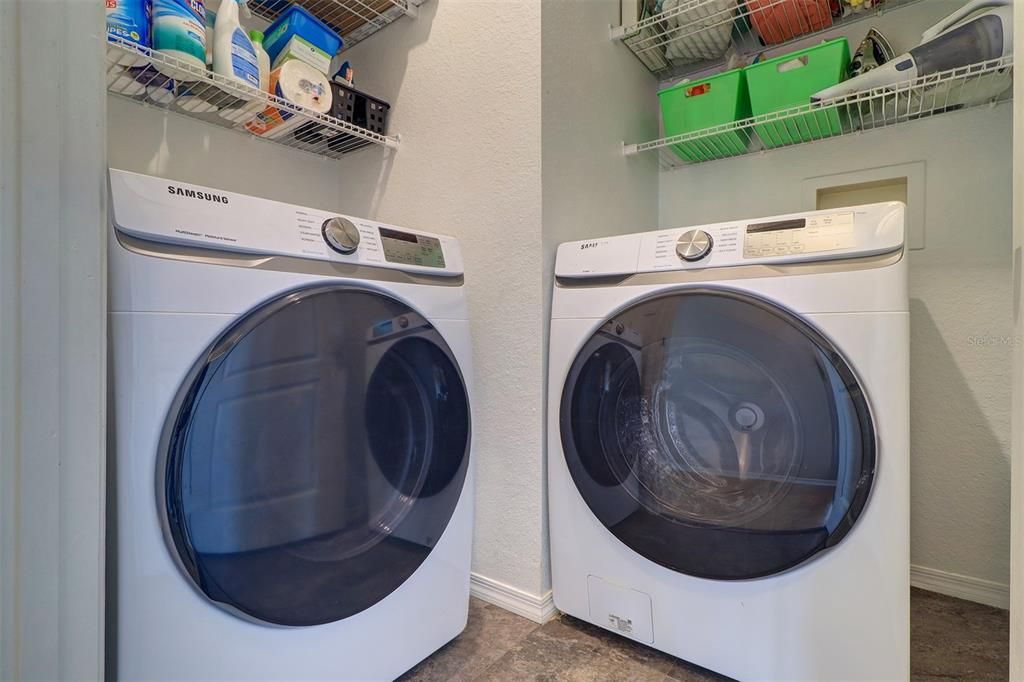 В аренду: $2,800 (1 спален, 1 ванн, 1079 Квадратных фут)