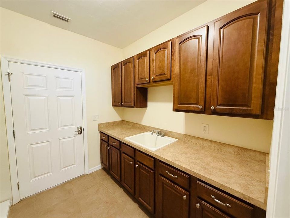 待售: $359,900 (3 贝兹, 2 浴室, 1845 平方英尺)