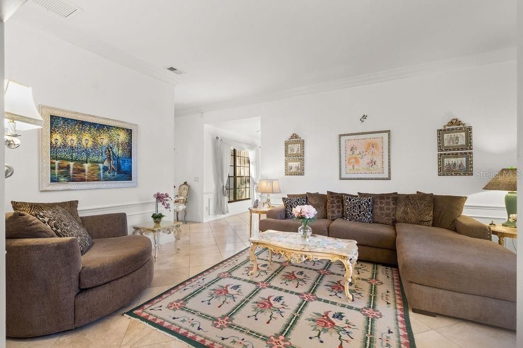 На продажу: $1,998,000 (5 спален, 4 ванн, 4716 Квадратных фут)