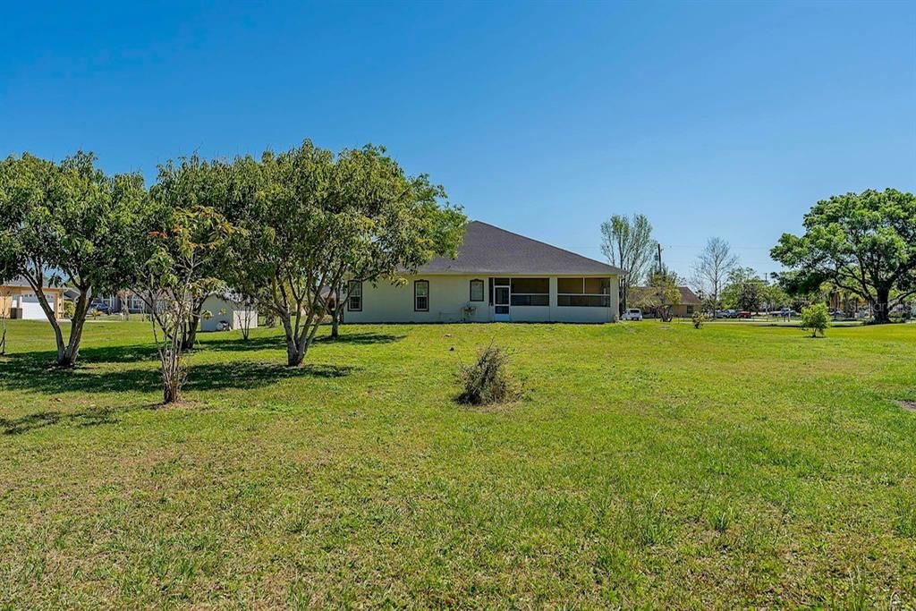 В аренду: $3,300 (5 спален, 3 ванн, 3135 Квадратных фут)