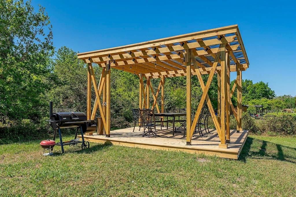 В аренду: $3,300 (5 спален, 3 ванн, 3135 Квадратных фут)