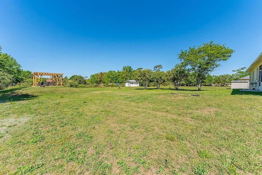 В аренду: $3,300 (5 спален, 3 ванн, 3135 Квадратных фут)