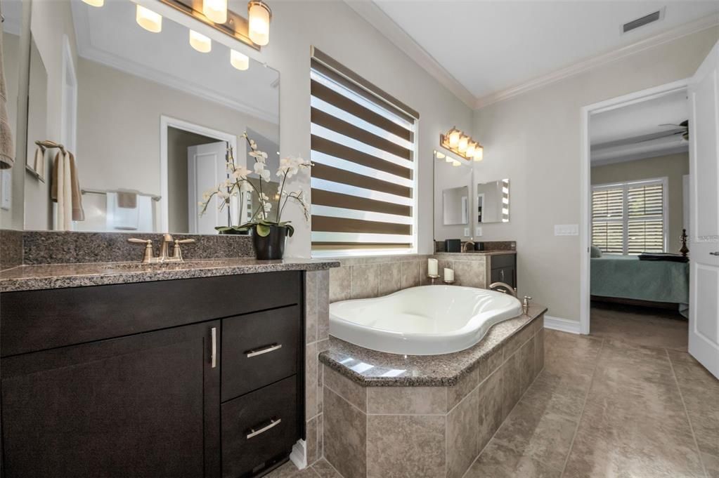 For Sale: $739,000 (4 beds, 3 baths, 2617 Square Feet)