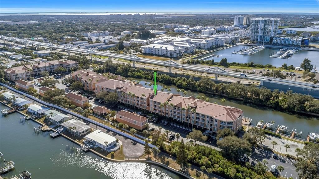 For Sale: $269,000 (1 beds, 1 baths, 654 Square Feet)