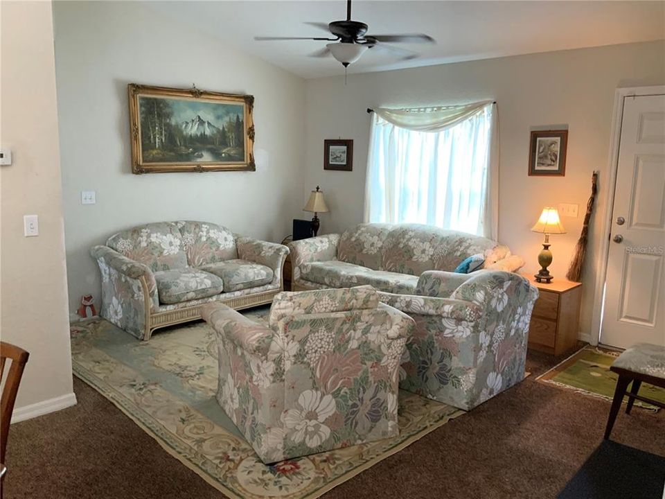 En Venta: $239,000 (3 camas, 2 baños, 1028 Pies cuadrados)