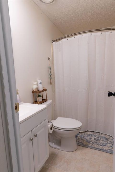 На продажу: $324,999 (3 спален, 2 ванн, 1152 Квадратных фут)