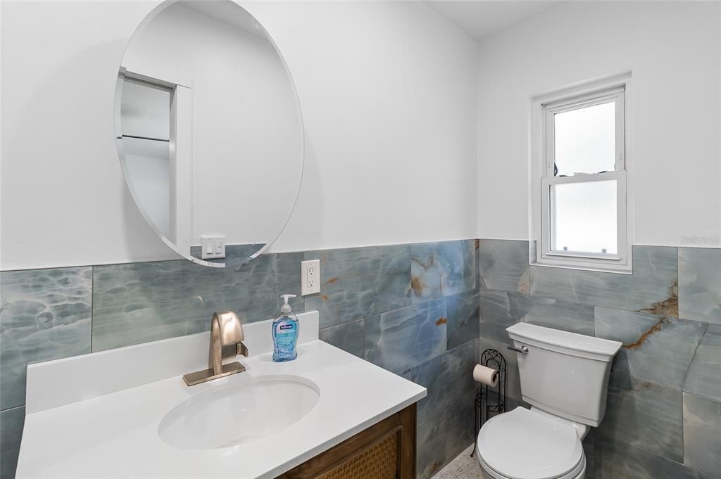 For Rent: $2,700 (3 beds, 2 baths, 1134 Square Feet)