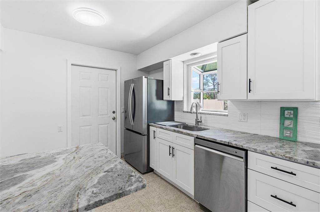 For Rent: $2,700 (3 beds, 2 baths, 1134 Square Feet)