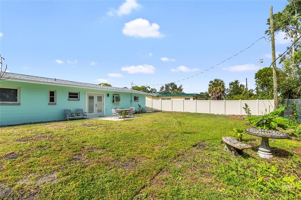 For Rent: $2,700 (3 beds, 2 baths, 1134 Square Feet)