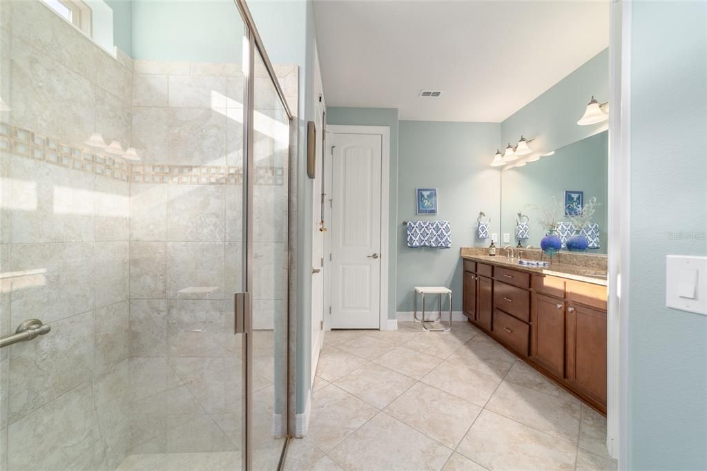 待售: $410,000 (2 贝兹, 2 浴室, 2164 平方英尺)