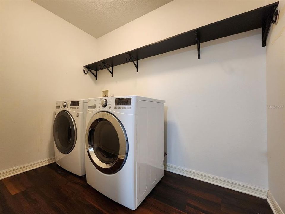 В аренду: $3,400 (4 спален, 2 ванн, 2310 Квадратных фут)