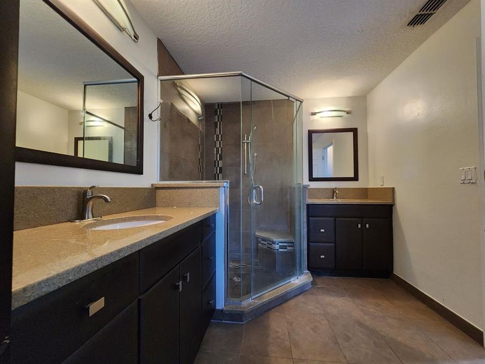 В аренду: $3,400 (4 спален, 2 ванн, 2310 Квадратных фут)