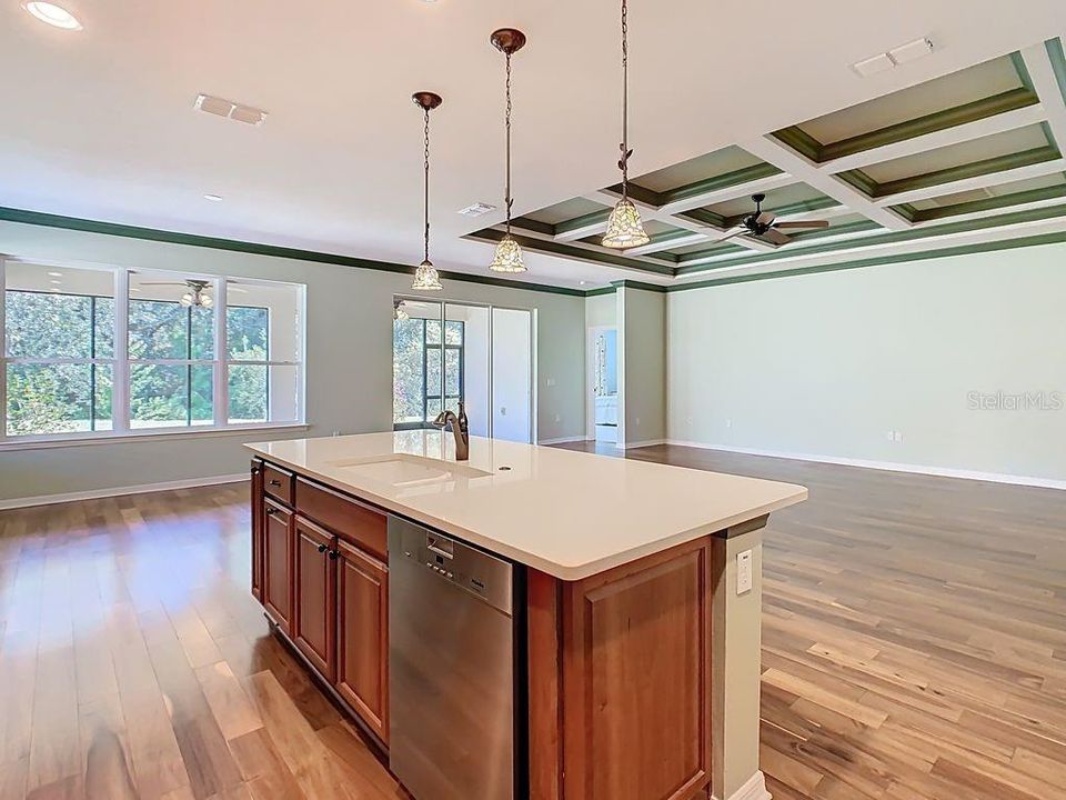 For Sale: $439,000 (2 beds, 2 baths, 2235 Square Feet)