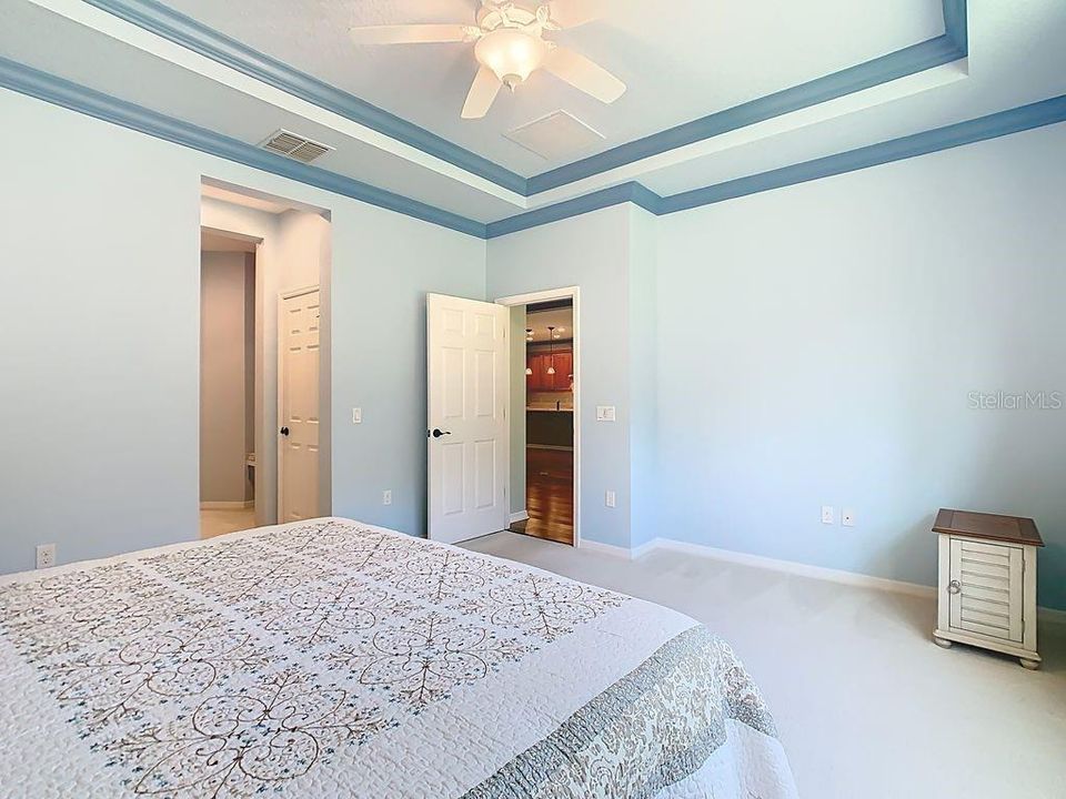 For Sale: $439,000 (2 beds, 2 baths, 2235 Square Feet)